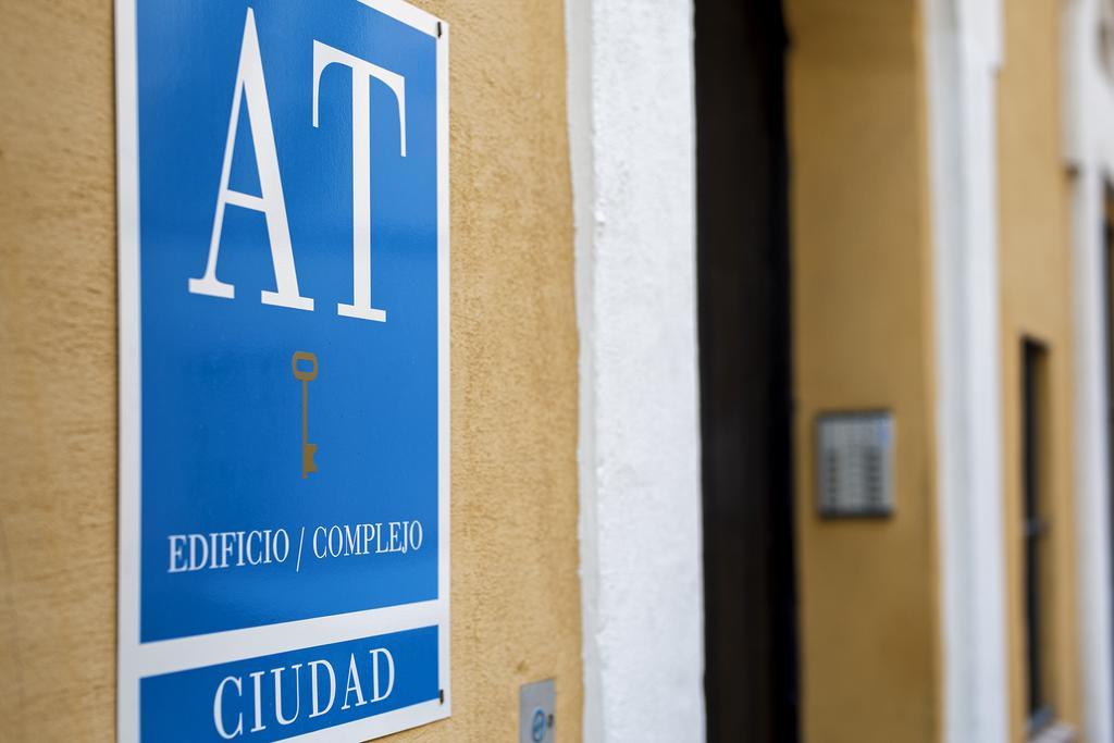 Singular Peral Apartment Seville Exterior photo